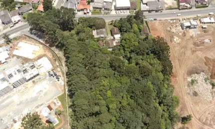Terreno à venda, 15651.00 m2 por r$12000000.00  - santa candida - curitiba/pr