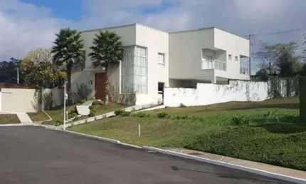 Sobrado com 3 quartos  à venda, 580.00 m2 por R$2450000.00  - Sao Gabriel - Colombo/PR