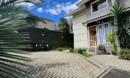 Sobrado com 3 quartos  à venda, 83.41 m2 por R$650000.00  - Butiatumirim - Colombo/PR
