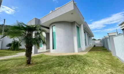 Casa Residencial com 3 quartos  à venda, 440.00 m2 por R$2800000.00  - Centro - Colombo/PR
