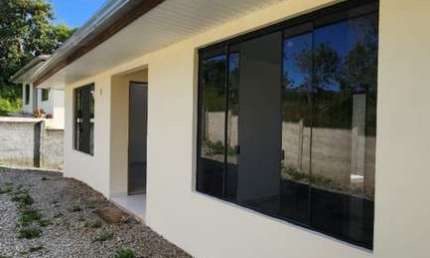 Casa Residencial com 3 quartos  para alugar, 116.00 m2 por R$1500.00  - Centro - Colombo/PR