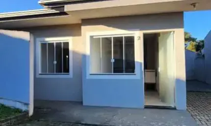 Casa Residencial com 3 quartos  para alugar, 58.00 m2 por R$1500.00  - Butiatumirim - Colombo/PR