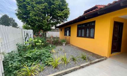 Casa Residencial com 3 quartos  à venda, 225.00 m2 por R$550000.00  - Roca Grande - Colombo/PR