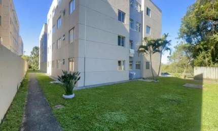 Apartamento com 2 quartos  à venda, 53.24 m2 por R$210000.00  - Centro - Araucaria/PR