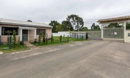 Casa Residencial com 2 quartos  à venda, 289.00 m2 por R$350000.00  - Embu - Colombo/PR