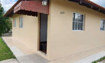 Casa Residencial para alugar, 63.00 m2 por R$1650.00  - Roca Grande - Colombo/PR