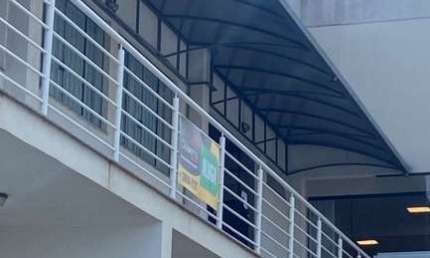 Cjto Comercial/Sala para alugar, 122.00 m2 por R$1600.00  - Centro - Colombo/PR