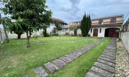 Casa à venda, 4 quartos, 1 suíte, Centro - Tubarão/SC