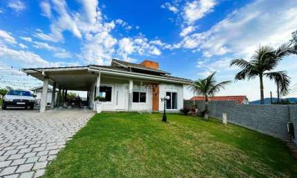 Casa à venda, 3 quartos, 3 vagas, Monte Castelo - Tubarão/SC