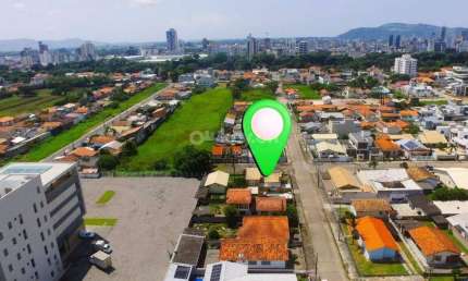 Casa à venda, 3 quartos, 3 vagas, Revoredo - Tubarão/SC
