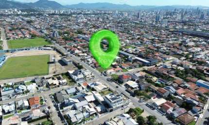 Terreno à venda no Oficinas, Tubarão 