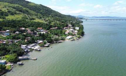 Casa à venda, 3 quartos, 2 suítes, 1 vaga, Morro Grande - Laguna/SC