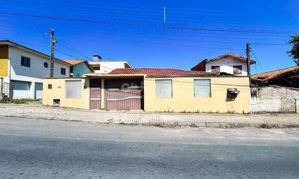 Oportunidade: Casa com Excelente Localização no Bairro Humaitá – Tubarão/SC