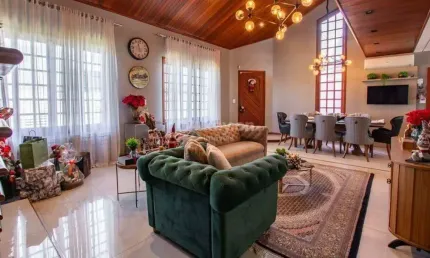Oportunidade de Casa Alto Padrão no Centro de Tubarão/SC