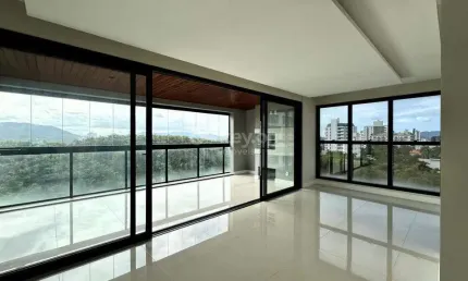 Apartamento Alto Padrão no Residencial Willy Zumblick – Centro de Tubarão/SC