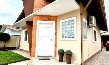 Oportunidade de Casa no Bairro Santo André – Capivari de Baixo/SC