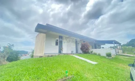 Apartamento para aluguel, 1 quarto, 1 vaga, Morrotes - Tubarão/SC