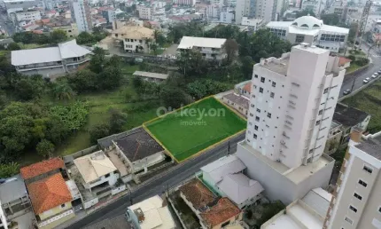 Oportunidade única – terreno no centro de tubarão/sc