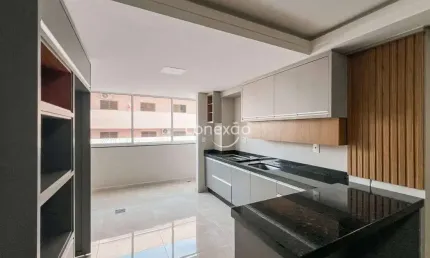 Apartamento à venda com 3 quartos, sendo 1 suíte, Centro - Toledo