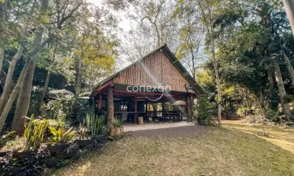 Chalé à venda, com 2 quartos sendo 1 suíte, CLUBE CAÇA E PESCA, TOLEDO/PR