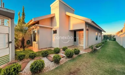 Casa semimobiliada para locação, com 1 suíte + 3 quartos, edícula e uma excelente sobra de terreno, são francisco - toledo/pr