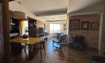 Apartamento Duplex de 203, 80 m2 em Capoeiras, Florianópolis.