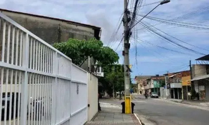 Apartamento com 2 dormitórios à venda, 54 m² por R$ 250.000,00 - Serrinha - Fortaleza/CE