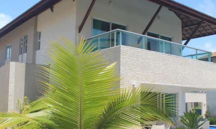 Casa em condomínio a Beira mar Muro alto - mobiliada