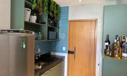 Apartamento 1 Quarto Mobiliado no Makia Beach Muro Alto – Conforto e Lazer à Beira-Mar!