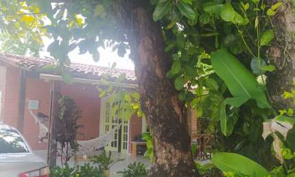 Casa Ampla, no km 06 de Aldeia - Condomínio Completo