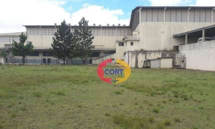 Amplo galpão com ótima infraestrutura em Arujá/SP!!!