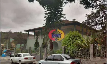 Ampla casa para venda no condomínio Arujazinho IV - Arujá!!!