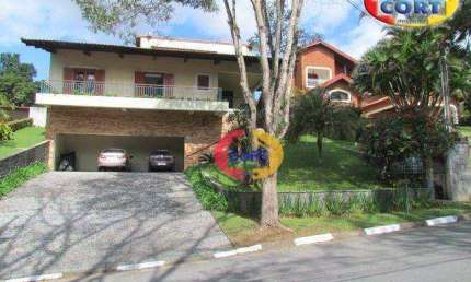 Imóvel à venda com excelente área de terreno em condomínio de Arujá - SP!!!