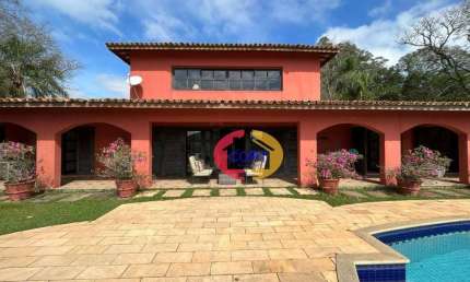 Sítio com arquitetura Italiana à venda em Santa Isabel!!!