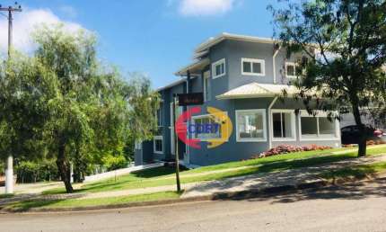 Casa ampla de alto padrão no condomínio Ibirapitanga!!!