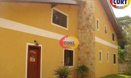 Casa à venda no condomínio Country Club em Arujá!!!