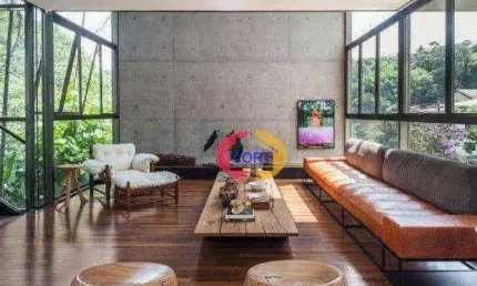 Casa de alto padrão rica em móveis de madeira maciça no Arujá 5!!!