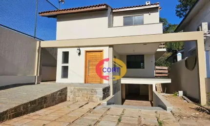 Casa para locação com 5 Dormitórios no condomínio Arujazinho IV !!!