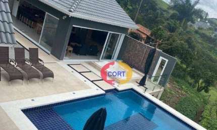 Casa mobiliada e lazer completo à venda em Santa Isabel.