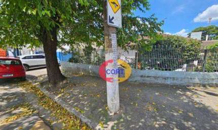Localizado em Guarulhos, este imóvel comercial oferece uma área ampla e versátil, ideal para diversos tipos de negócios!!!