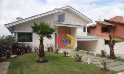 Casa à venda com 4 suítes no Condomínio Country Club - Arujá!!!!