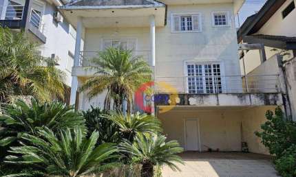 Casa à venda no condomínio Arujazinho 5 em Arujá!!!