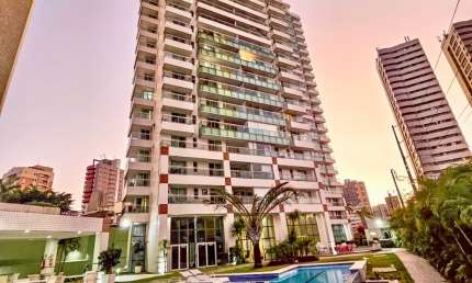 Illuminato Condominium - 4 quarto, 3 suítes, 2 vagas paralelas, ANDAR SUPER ALTO, 100% Nascente.