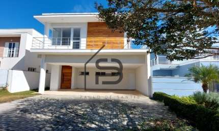 Sobrado à Venda Condomínio Portal de Bragança, 4 suítes sendo uma suíte com closet, piscina com deck em madeira 4 vagas de garagem, Bragança Paulista.