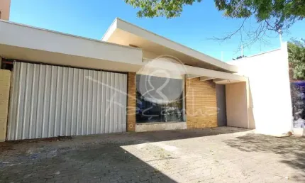 Casa comercial à venda r$ 5.100.000,00 no cambuí, campinas - sp. façanha imóveis campinas. 699m² de terreno, 240m² construídos, salão ,porão, 4 vagas.