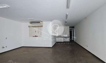 Sobrado à Venda no Bosque, Campinas | 4 Quartos, Churrasqueira e Garagem