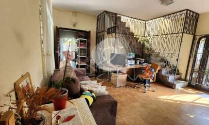CASA AMPLA NO JARDIM LEONOR - Residencial ou Comercial