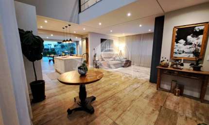 Casa em condomínio para venda no Villa do Sol em Valinhos.