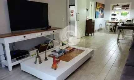Casa a venda em condomínio fechado no Parque Imperador em Campinas - 3 quartos