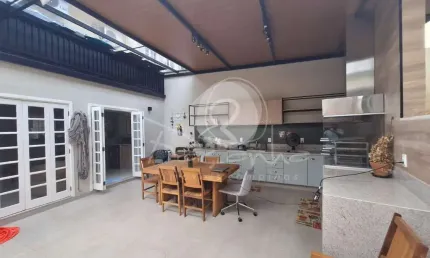 Casa a venda em condomínio fechado no Santa Marcelina em Campinas - 3 quartos